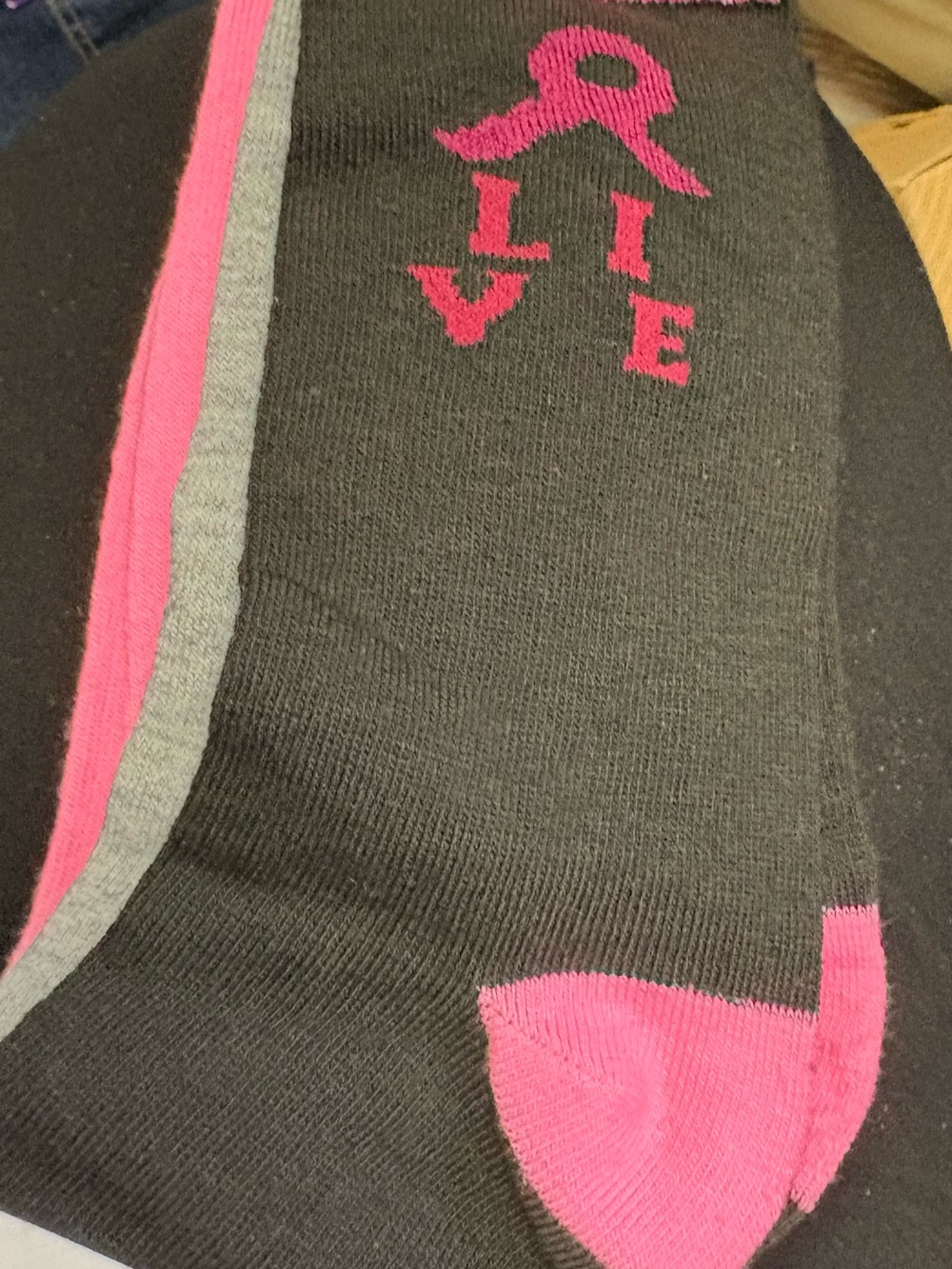 Christina Black and Pink 'and grey trio  Live' Ribbon Knee-High Socks